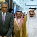 Obama en compagnie du roi Salmane. D. R.